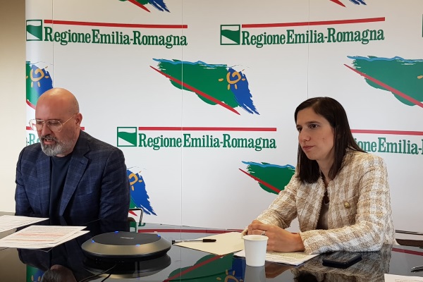 Bonaccini e Schlein in conferenza stampa su sostegno agli affitti