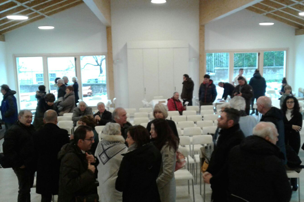 A Pretare, nel comune di Arquata del Tronto (Ascoli Piceno) inaugurata con Palma Costi sala polivalente (3 dicembre 2017)