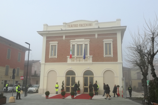 Inaugurazione Teatro Facchini Medolla (Mo) Bonaccini dicembre 2018
