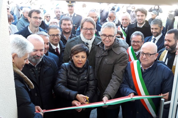 Inaugurazione Cittadella solidarietà Montegallo Bonaccini Gazzolo 5 novembre 2017