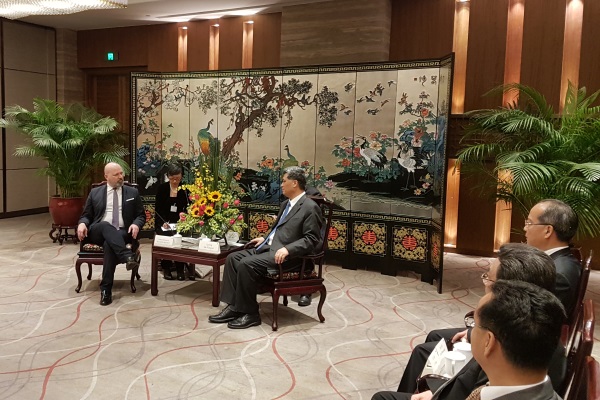 Missione Cina 20 novembre 2017 Incontro governatore