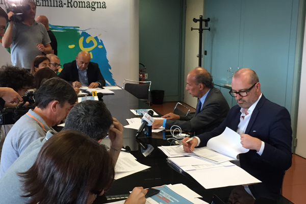 Riduzione liste attesa, presidente Bonaccini e assessore Venturi (5)