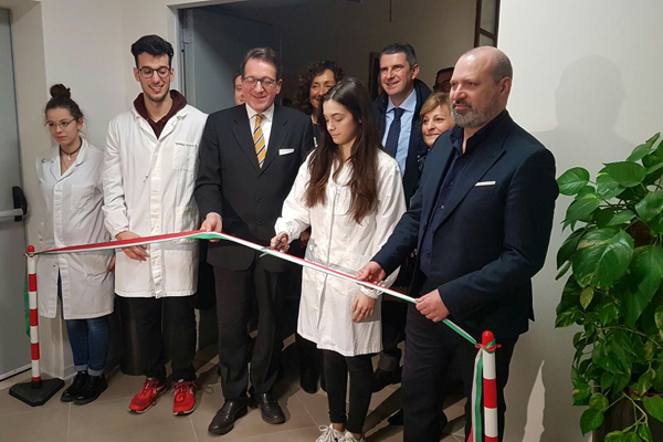Taglio nastro Istituto Fermi di Modena (4 febbraio 2017)