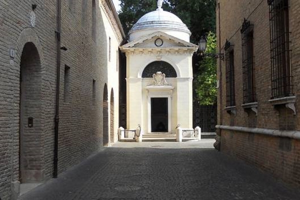 Tomba Dante Alighieri a Ravenna