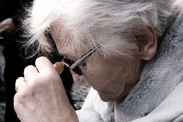 Anziano anziani demenza Alzheimer