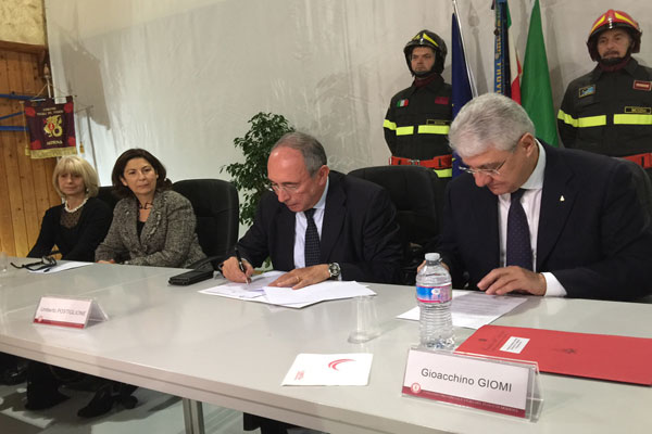 Costi firma consegna mezzi a Vigili del fuoco di Modena