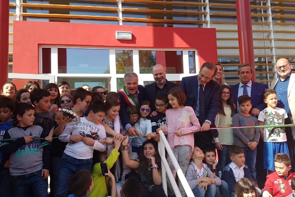  Bonaccini a inaugurazione nuovo polo scolastico di Collecchio (Pr)- 08-04-2017 